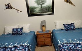 Mokee Motel